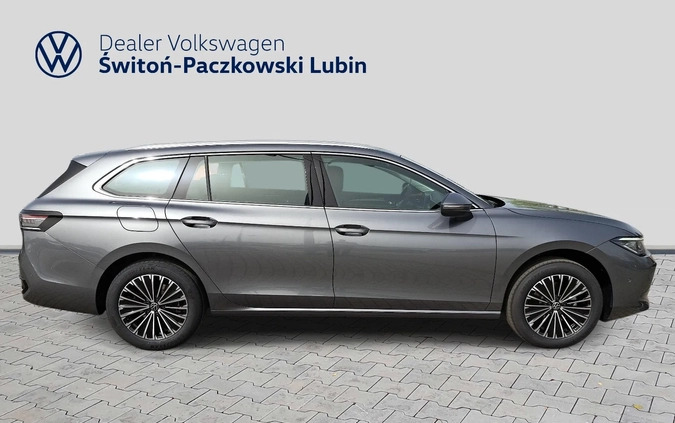 Volkswagen Passat cena 186900 przebieg: 7, rok produkcji 2024 z Grudziądz małe 106